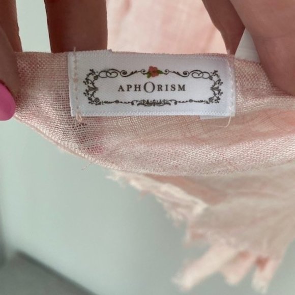 NWOT Aphorism  Pink Fashion Scarf - Picture 3 of 4
